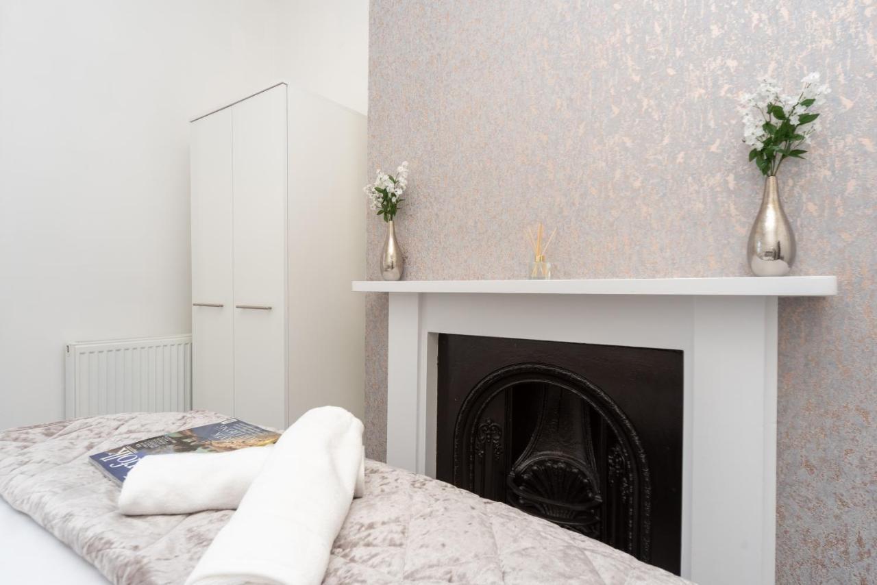 Sea Views Stunning 2 Bedroom Apartment # Lowestoft Exterior foto